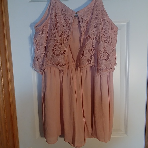 Romper - Picture 3 of 3